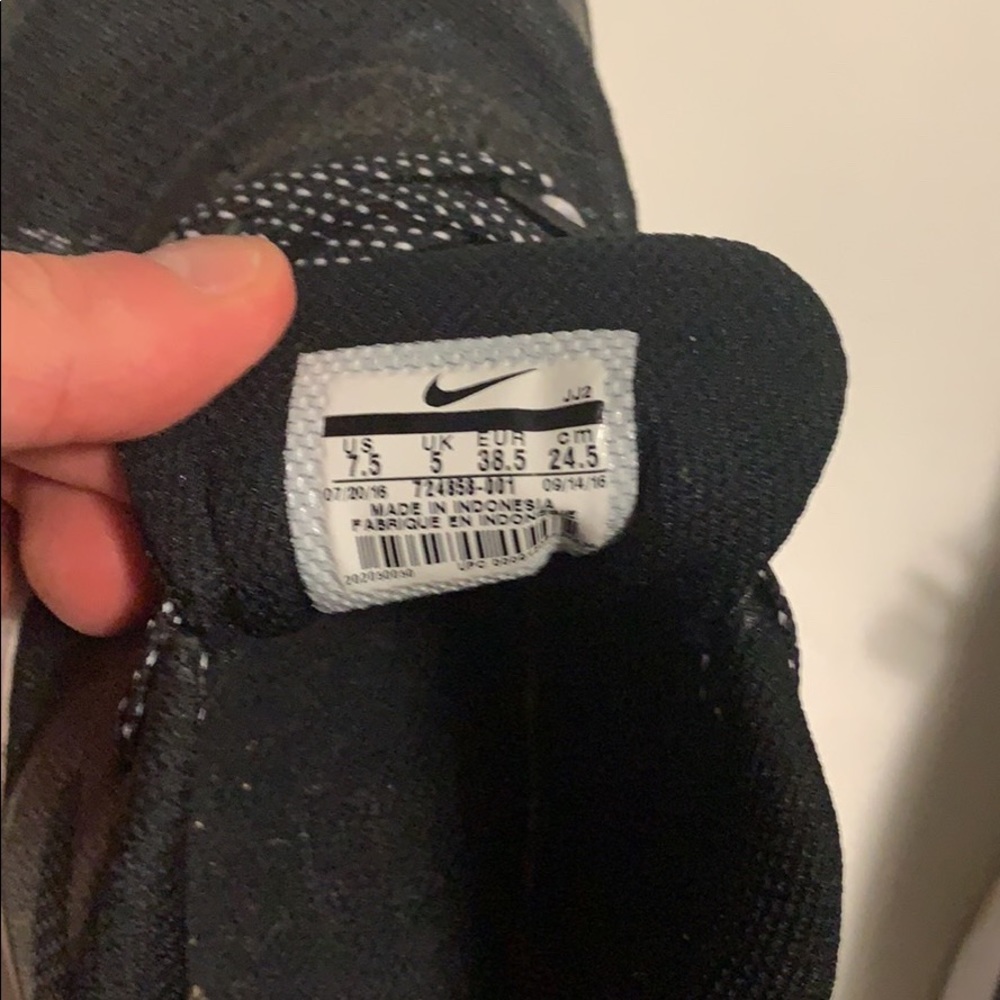 Nike shoes